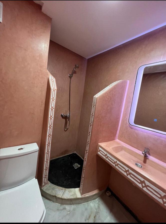 De Luxe Tres Bien Situe A Gueliz Apartamento Marraquexe