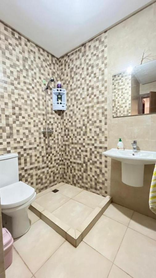 Nour 5 Apartamento