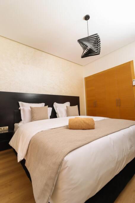 Cosy Appartemt Vue Sur Golf Et Montagne Marrakesh