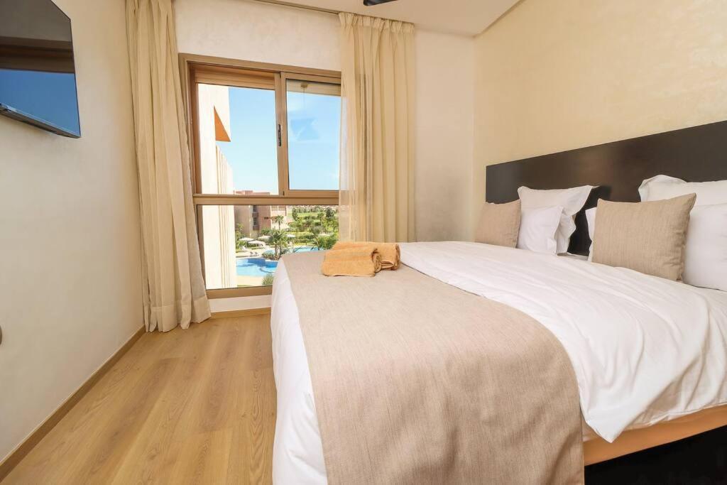 Apartment Cosy Appartemt Vue Sur Golf Et Montagne