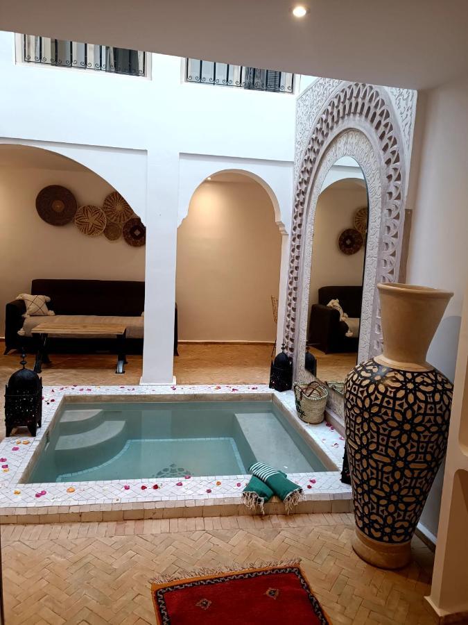 Kabaya Charme Exclusif Privatise 2 A 8 Pers. Riad Marraquexe