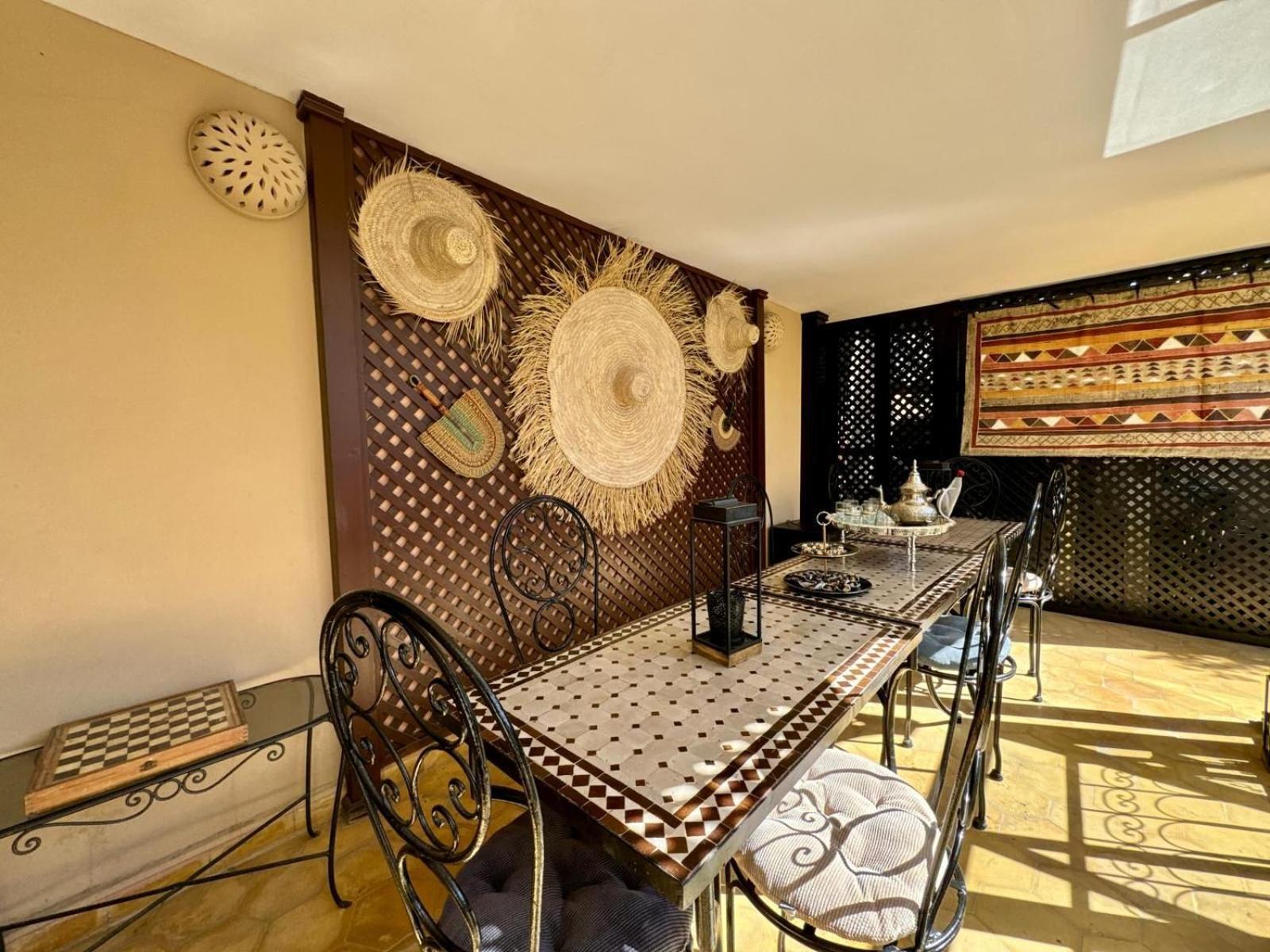 Villa Art De Vivre Avec Jacuzzi *