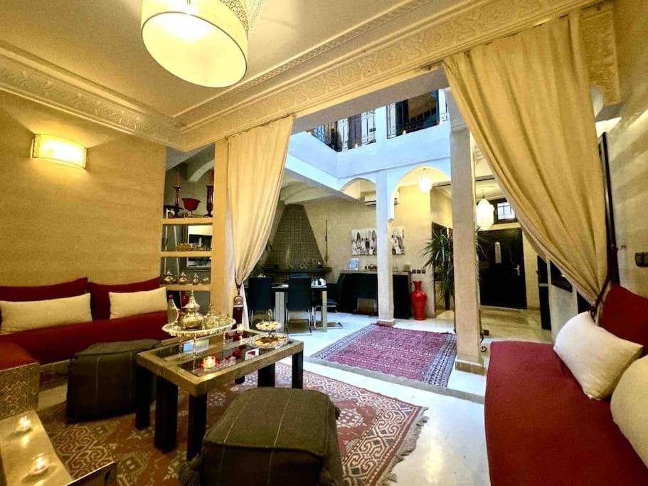 Art De Vivre Avec Jacuzzi Villa *
