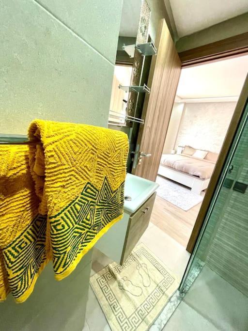 Menara Garden Pool Apartment *