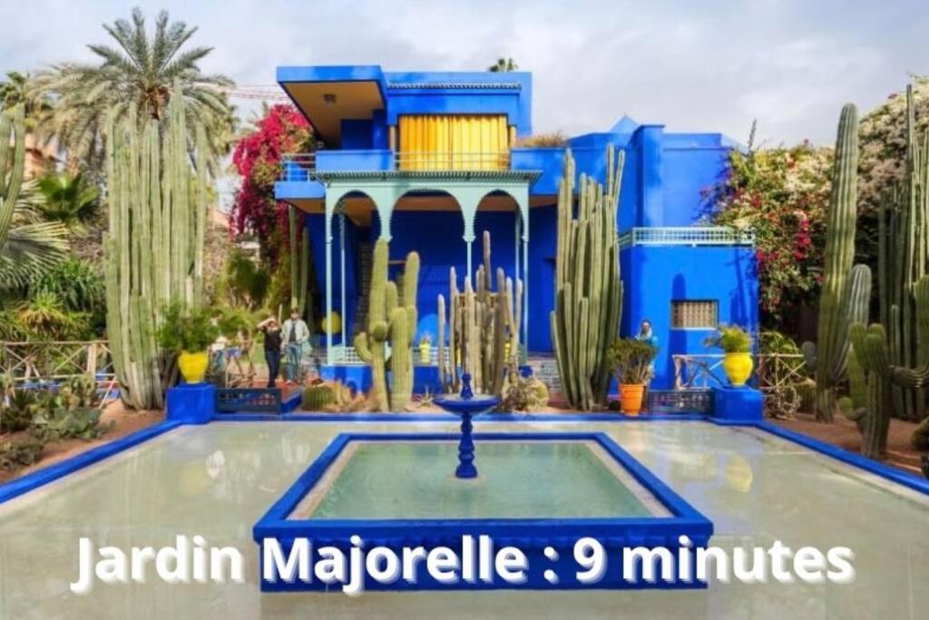 Rita : Vue, Piscine ,confort ! Appartement