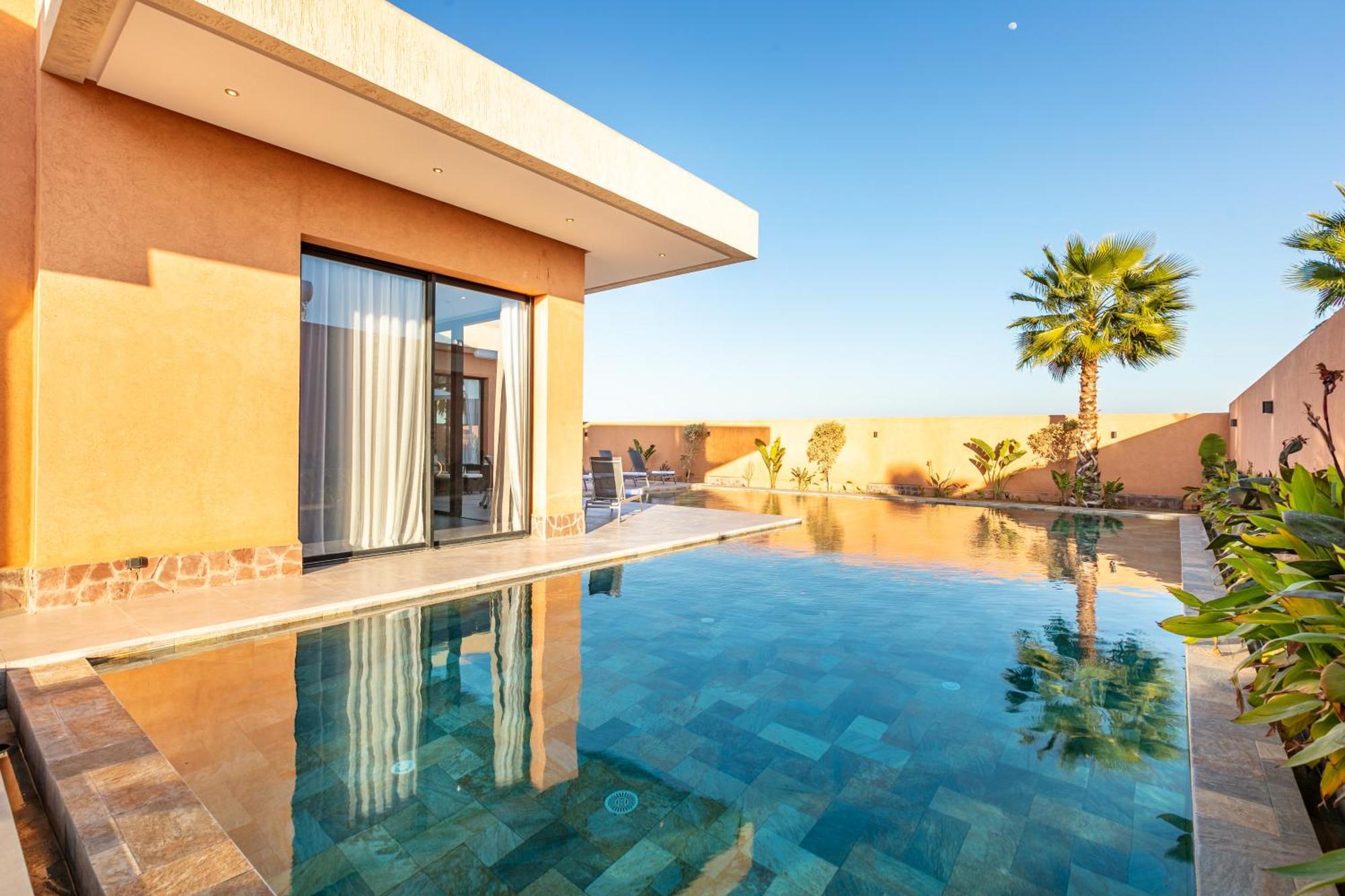 Perle Rouge, Piscine , Cuisiniere, Billard, Playstation5 * Marrakesh