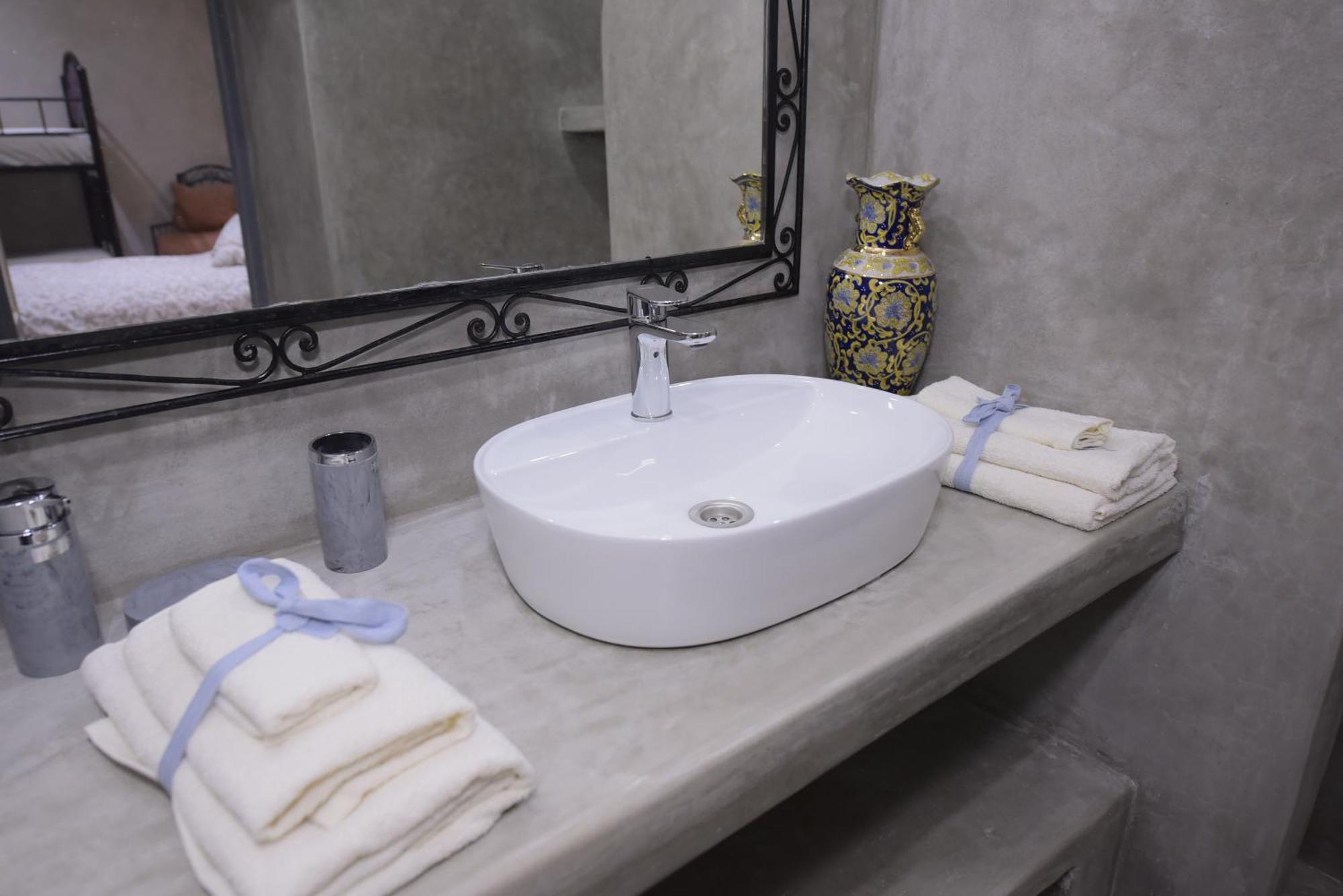 Kasbah De Jade: Luxury With Heated Pool And Jacuzzi