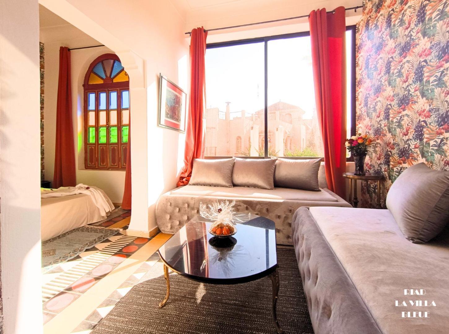 La Bleue Bed and breakfast 2*