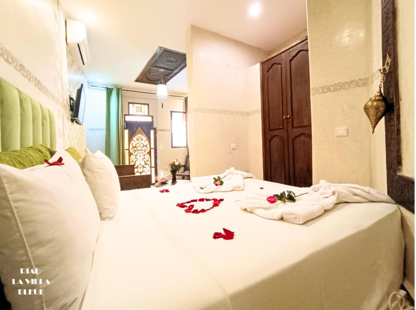 Bed and breakfast La Bleue 2*