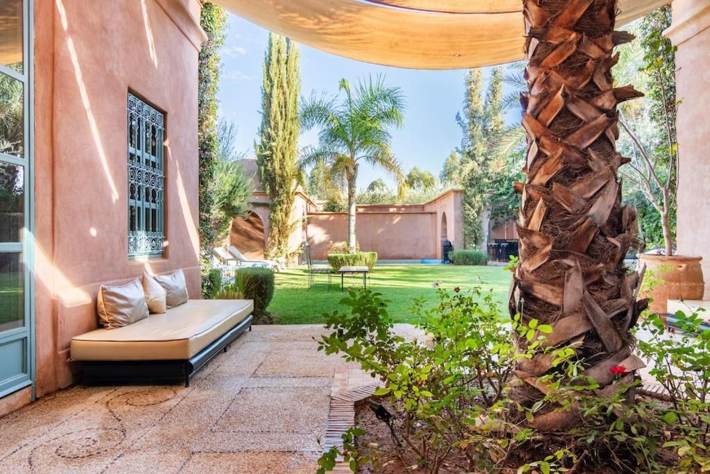 Pauline With Private Pool & Garden, Service And No Insight. * Marraquexe