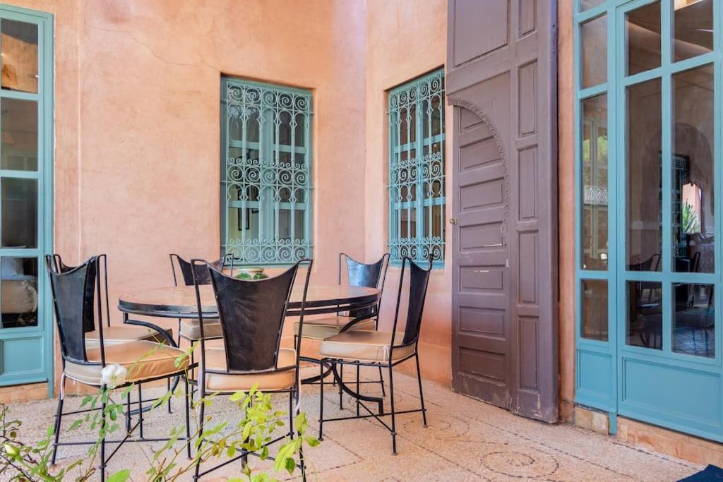Pauline With Private Pool & Garden, Service And No Insight. Pousada Marraquexe