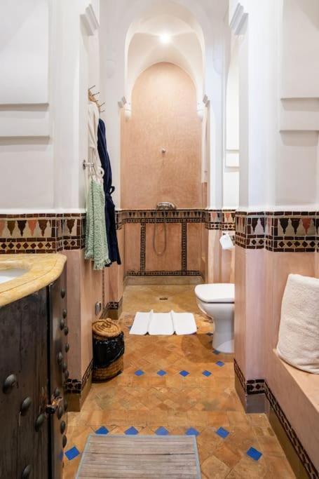 Pauline With Private Pool & Garden, Service And No Insight. Pousada Marraquexe