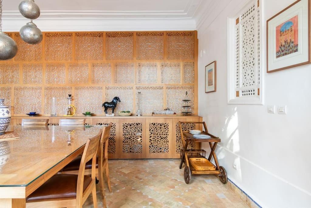 Pauline With Private Pool & Garden, Service And No Insight. Marraquexe