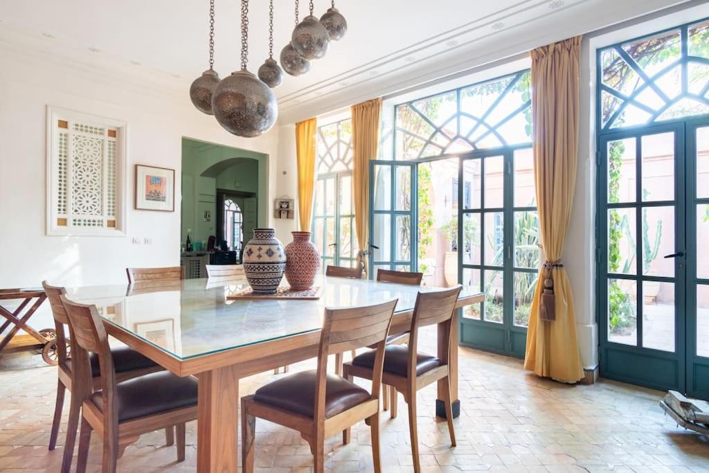 Pauline With Private Pool & Garden, Service And No Insight. Pousada