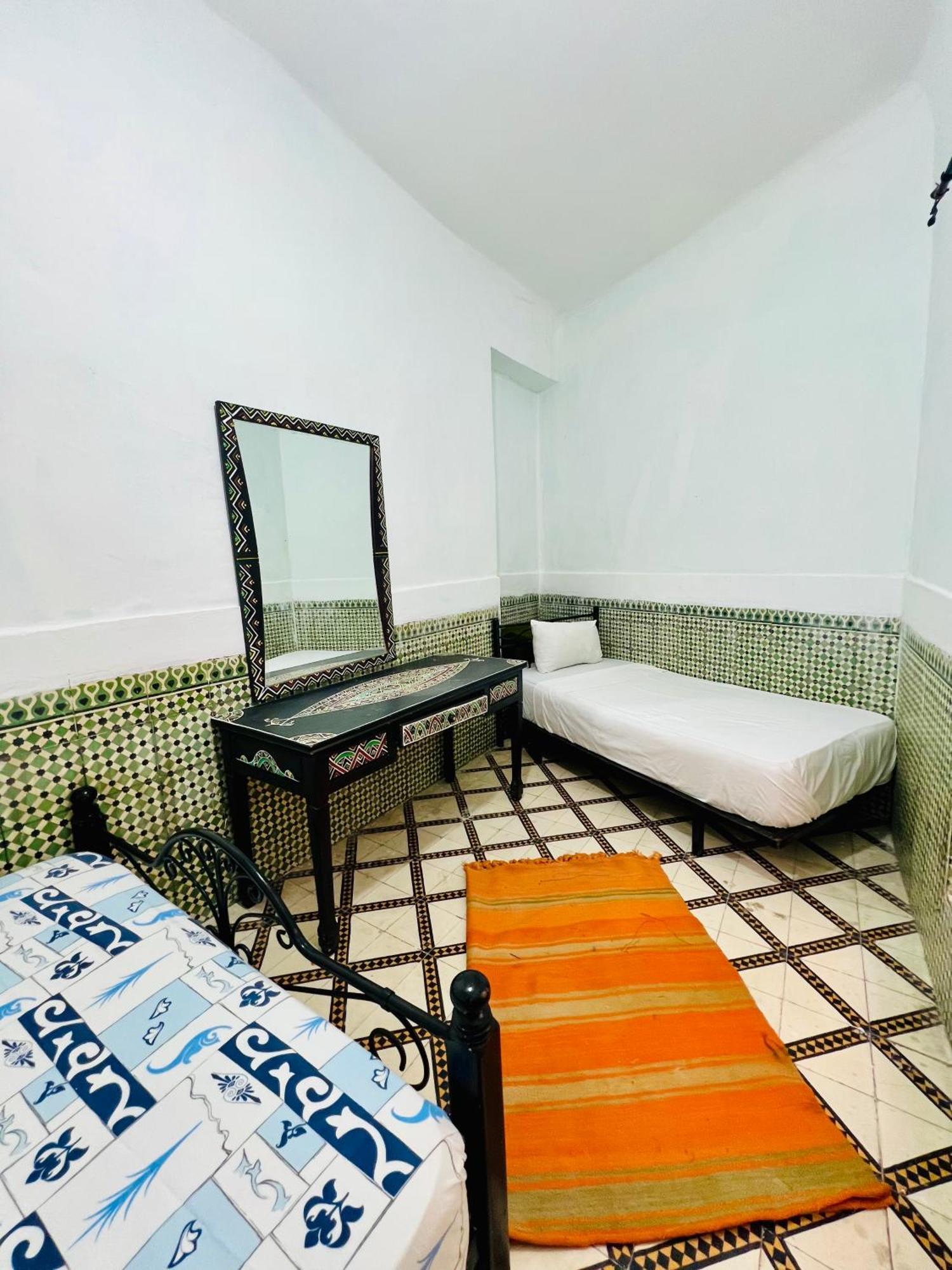 Dar Jamaa Lfna Apartment