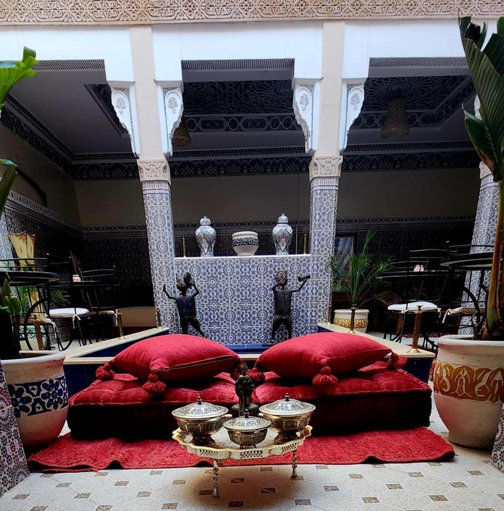 Amazing Riad *
