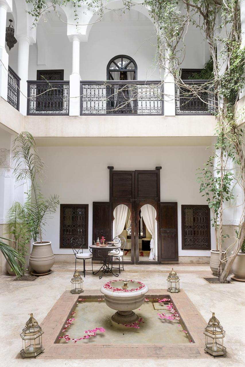 Hayati Riad