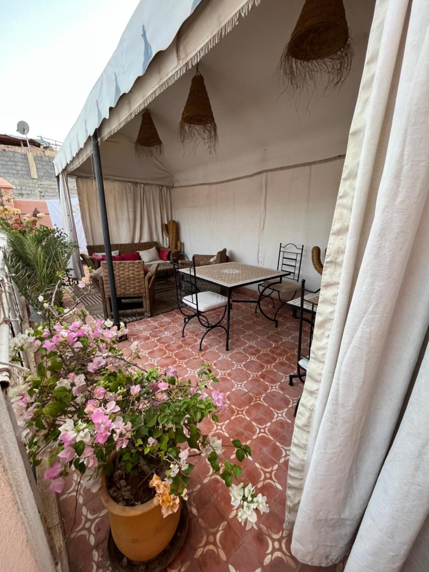 Guest house Miliana 3*