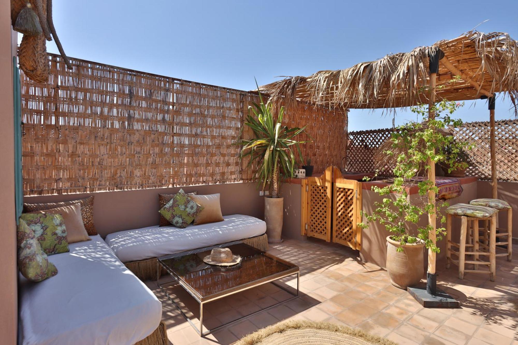 Naanaa Riad