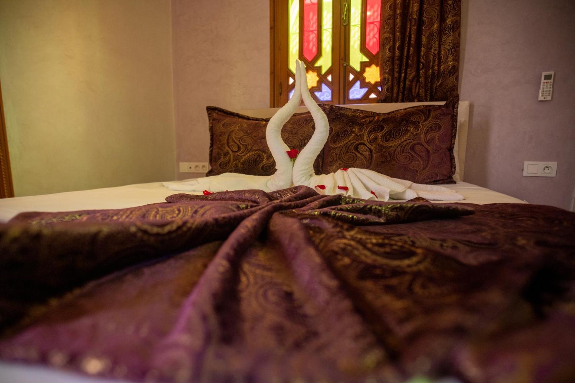Petite Rose * Marrakesh
