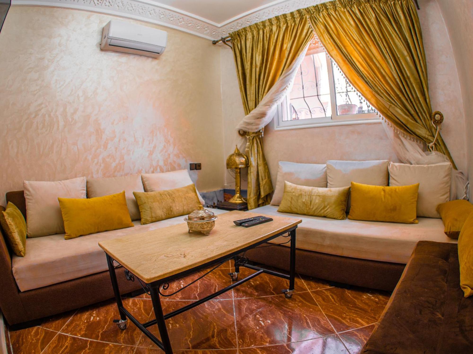 Apartment Qays