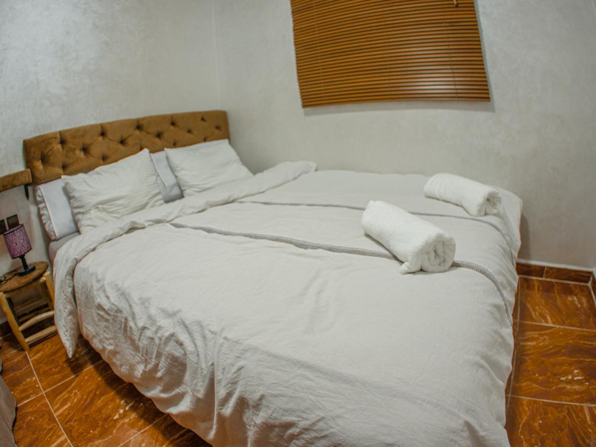 Qays Apartment *