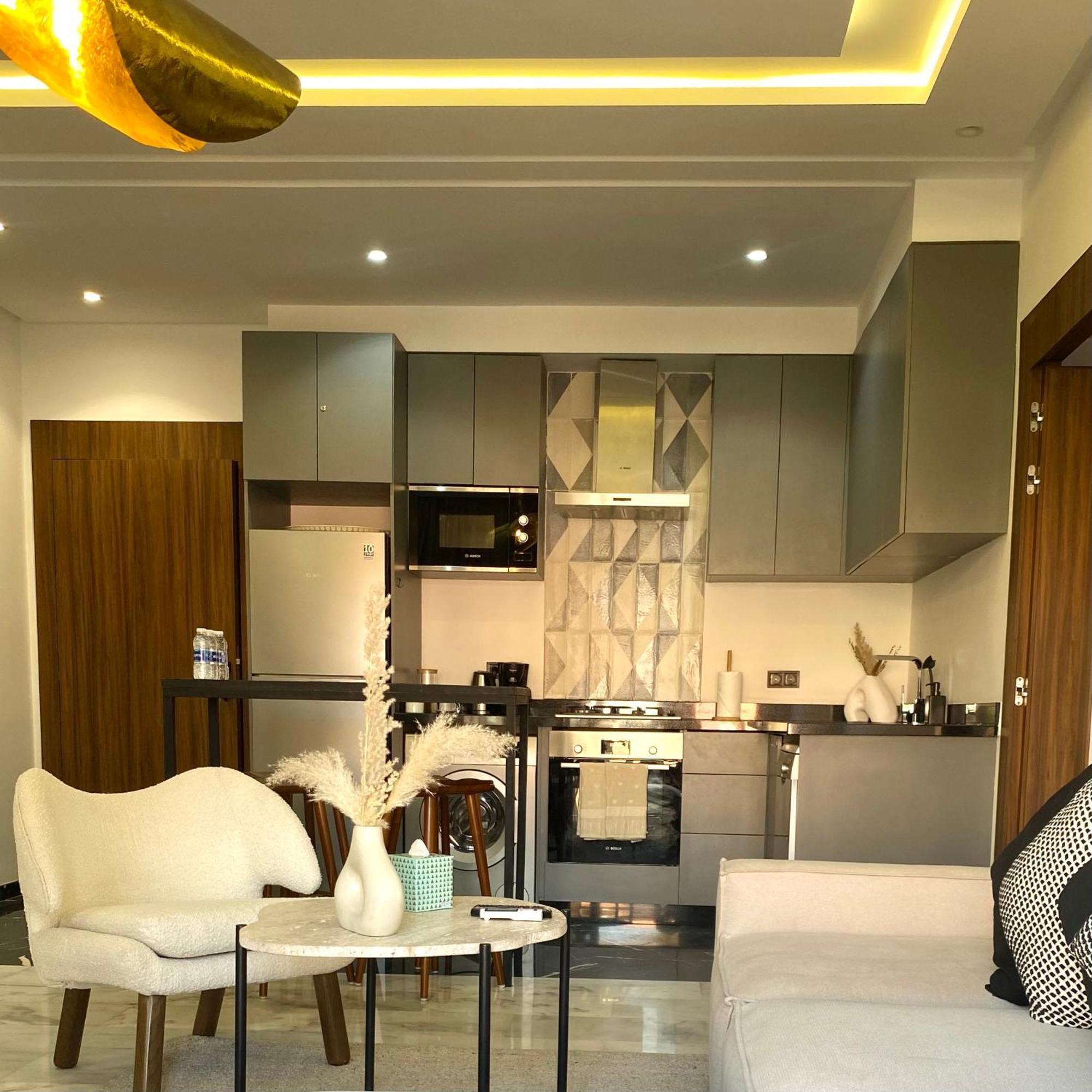 Rooftop Pool, Bright & Cozy In City Center * Marraquexe