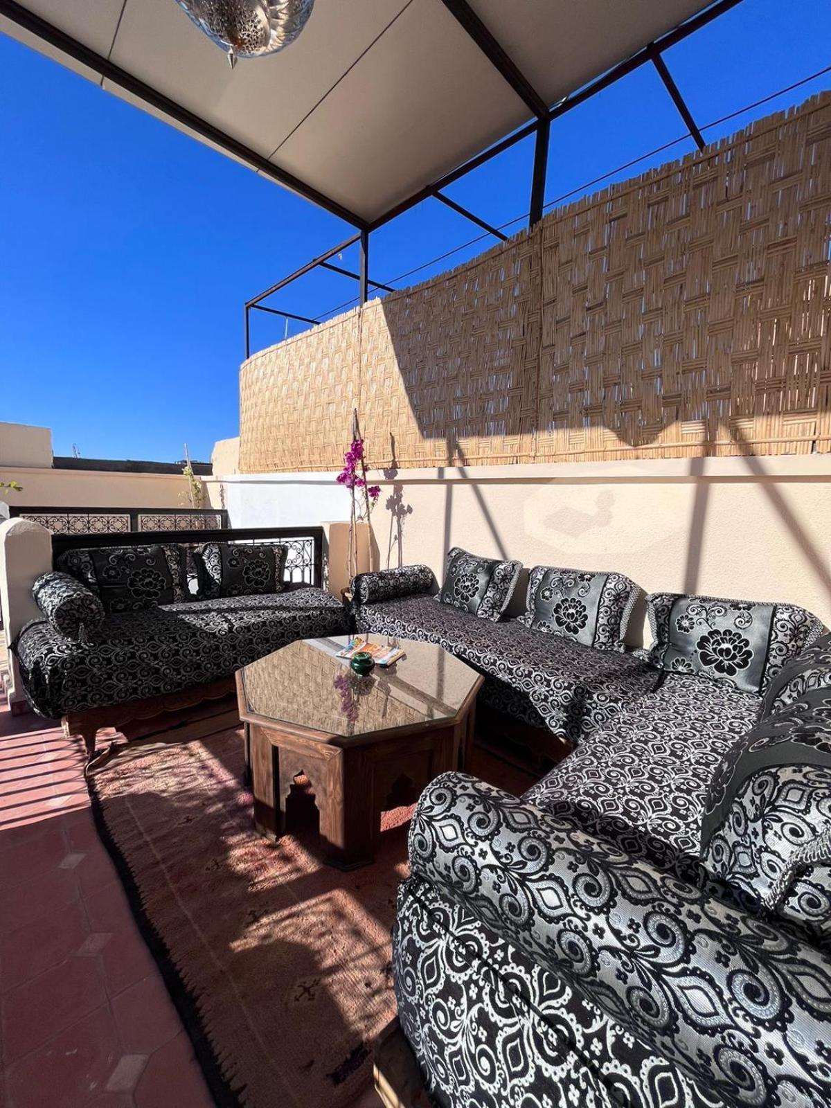 Riad Black Doors