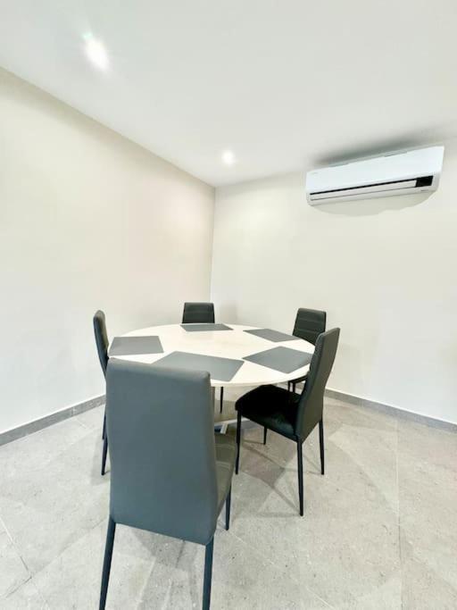 Apartment The Hidden Gem *