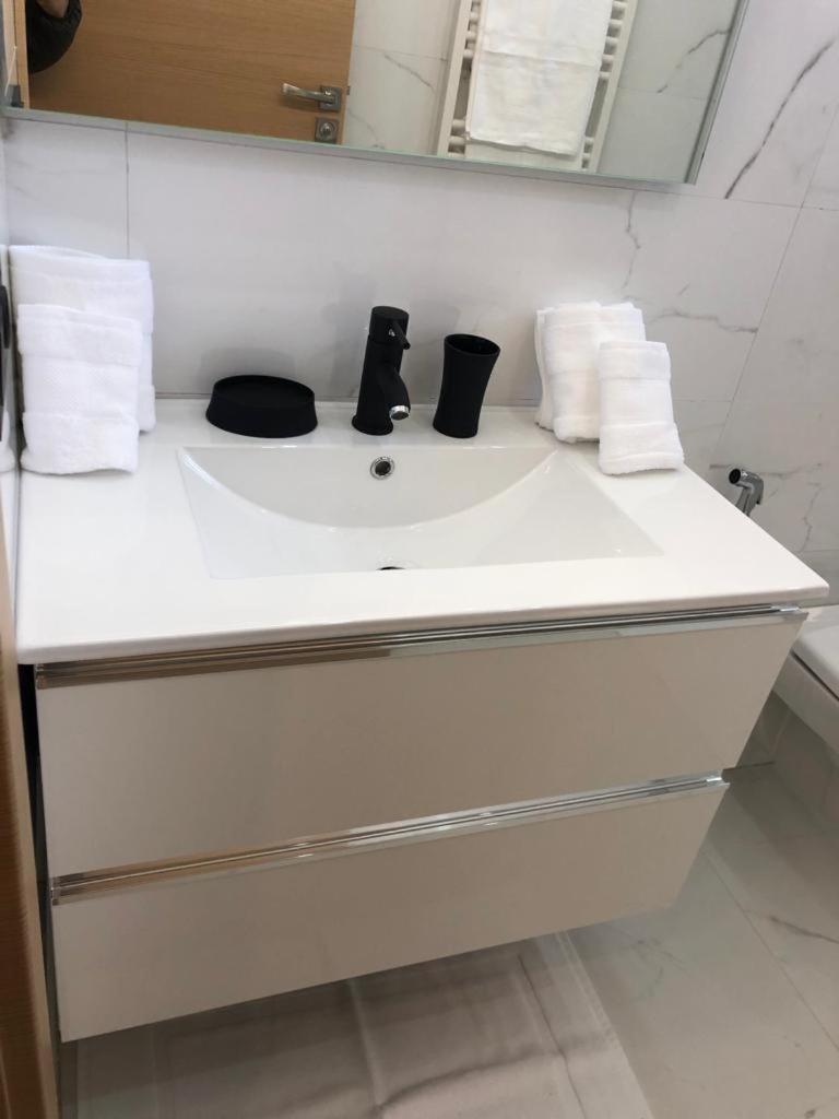 Bed & Breakfast Arabic House Pool & *