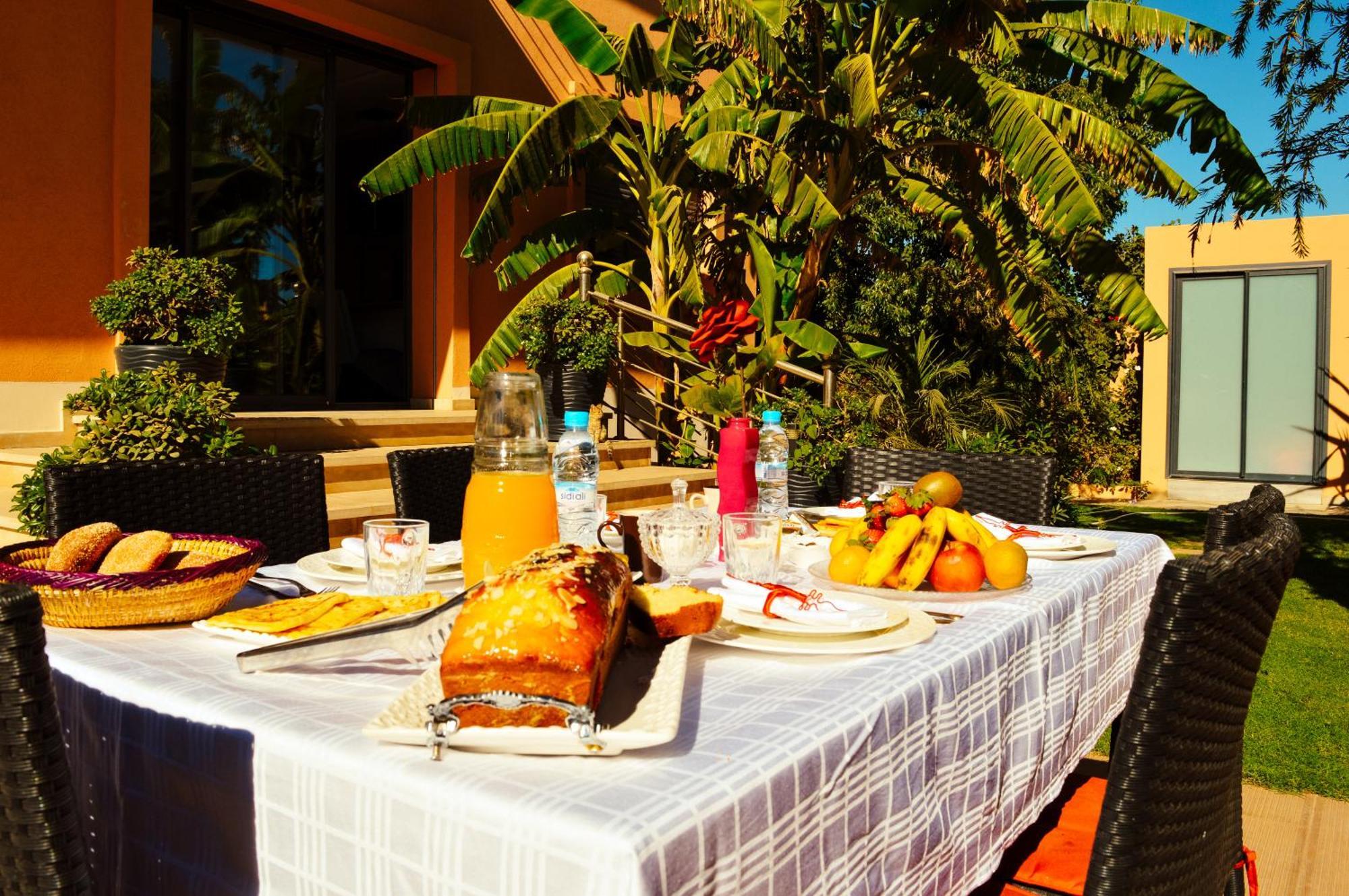Bed & Breakfast Arabic House Pool &