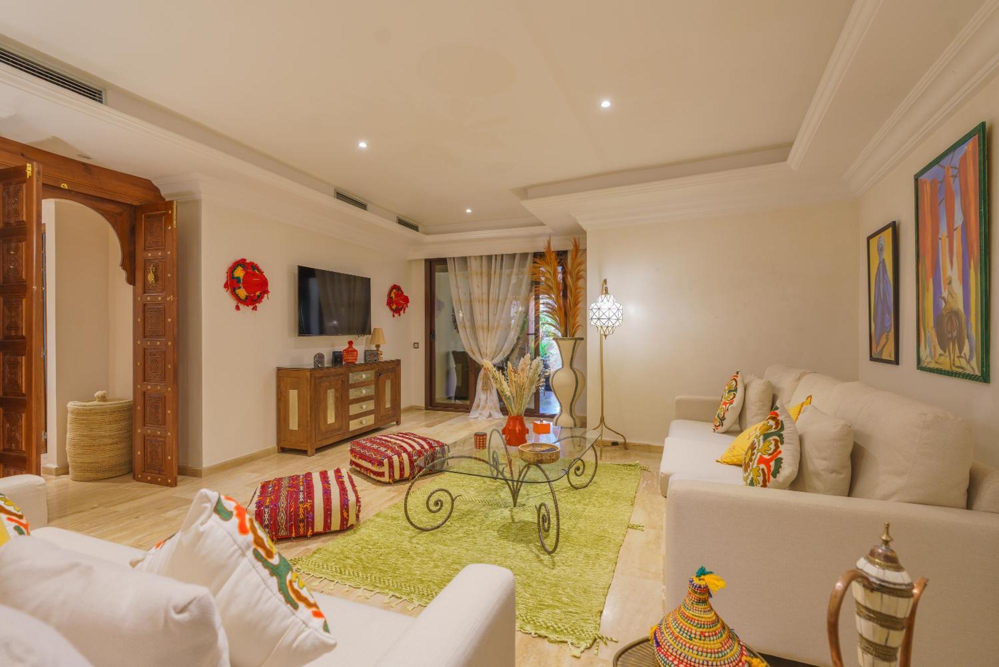 Luxueux 138 M2 Avec Piscine Apartment