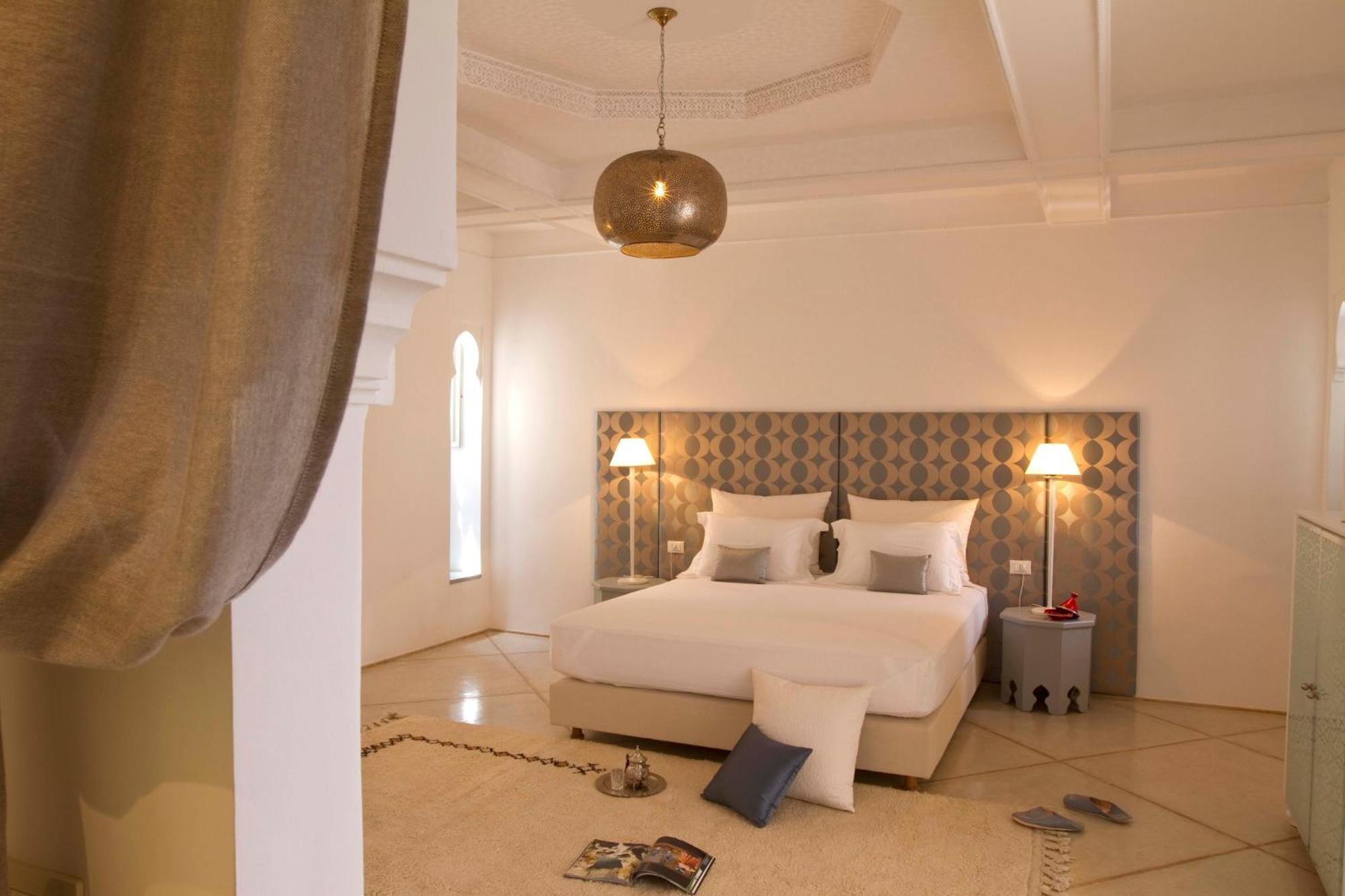 Riad Nashira & 5*