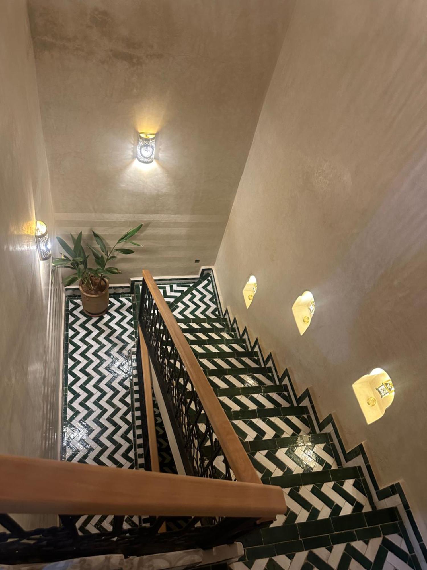 Guest house Ks & *
