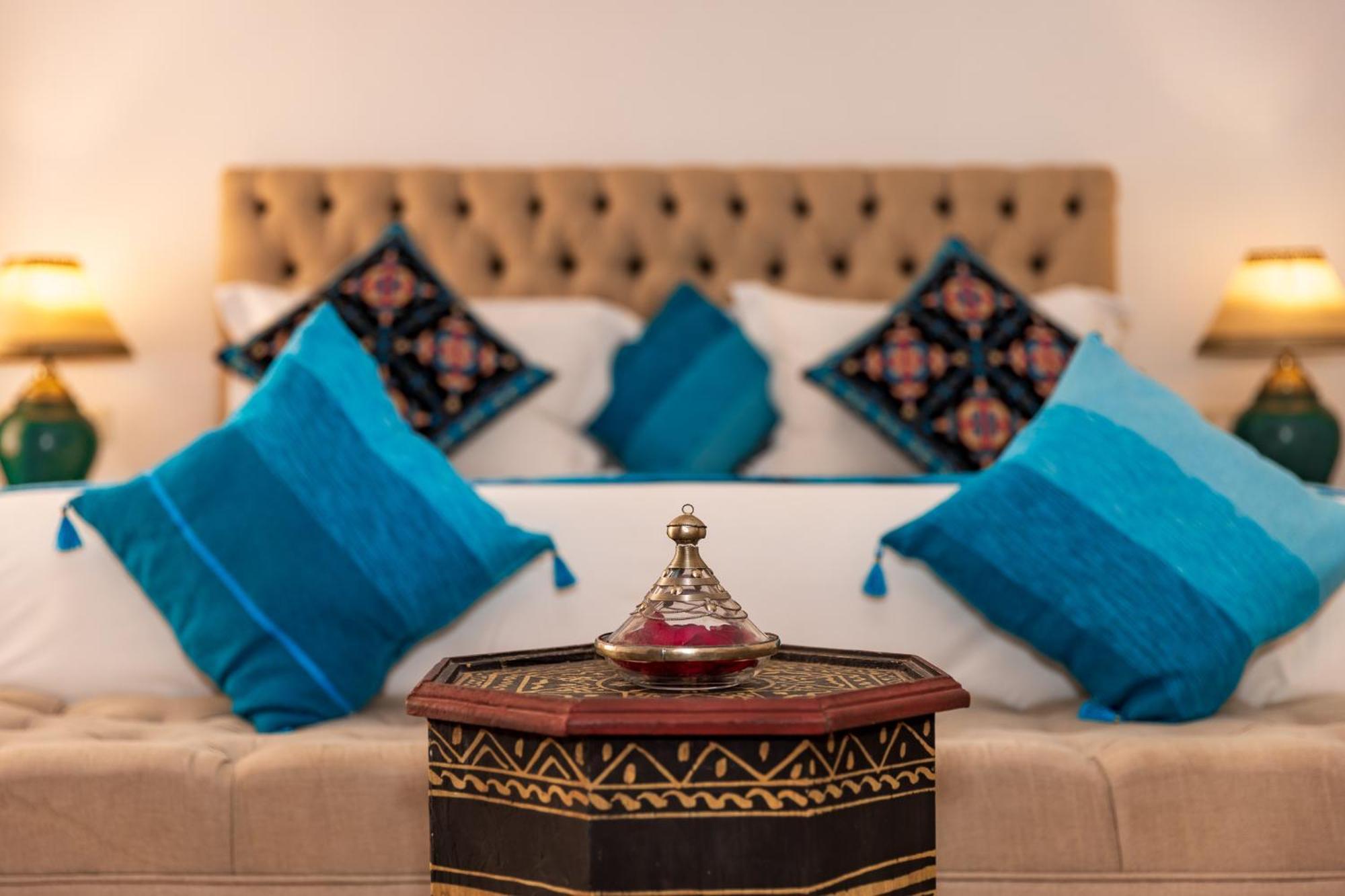 Riad Luciano And