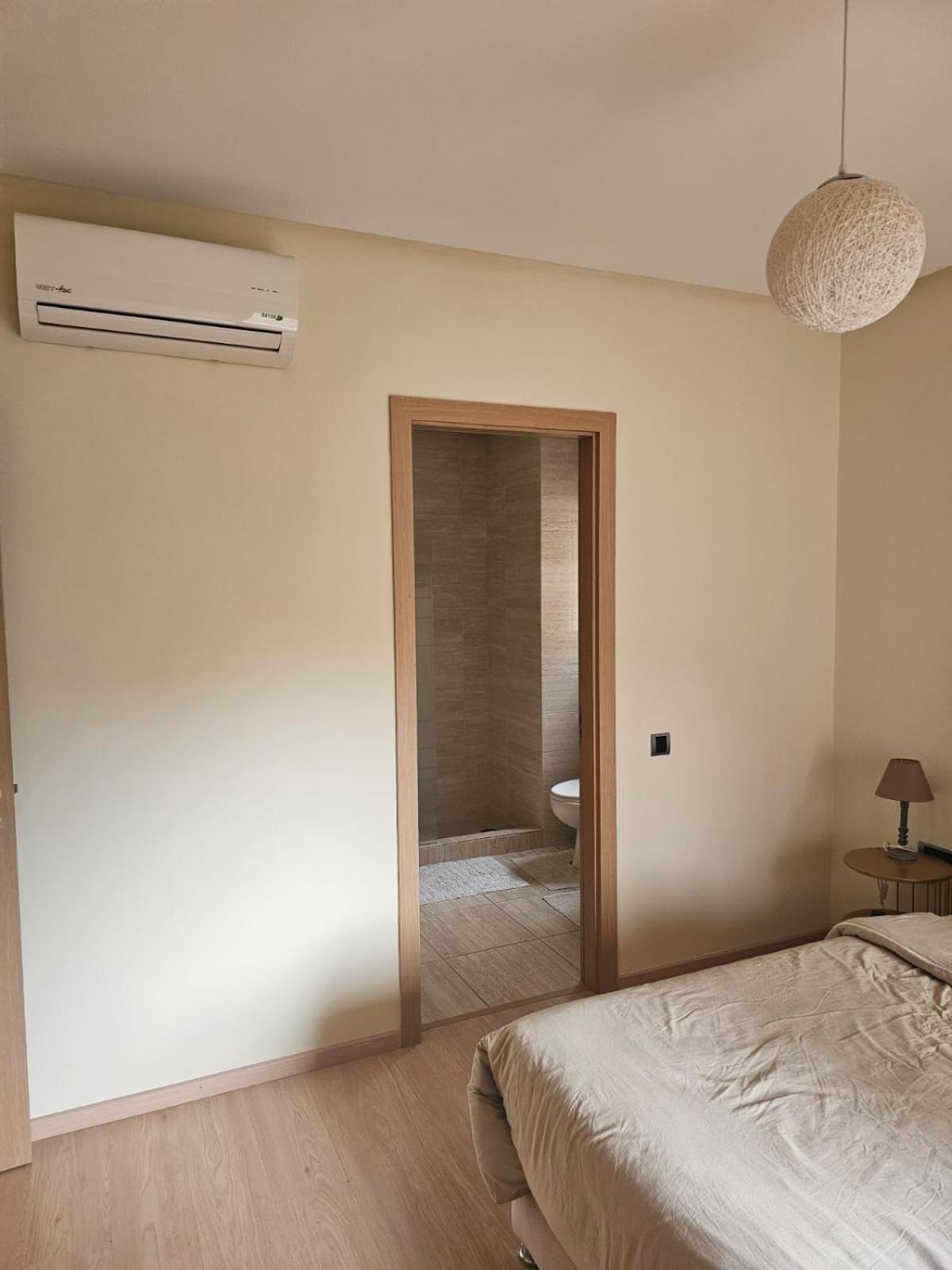 Prestiga Jet Fly Apartment