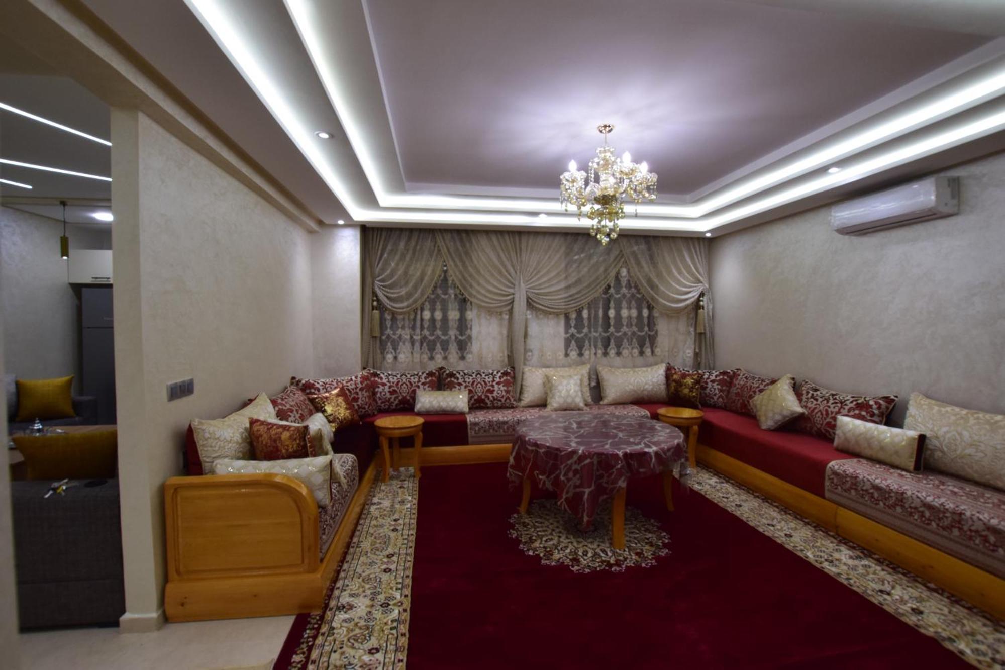 Familial Proche Aeroport Et Oasiria Apartment Marrakesh