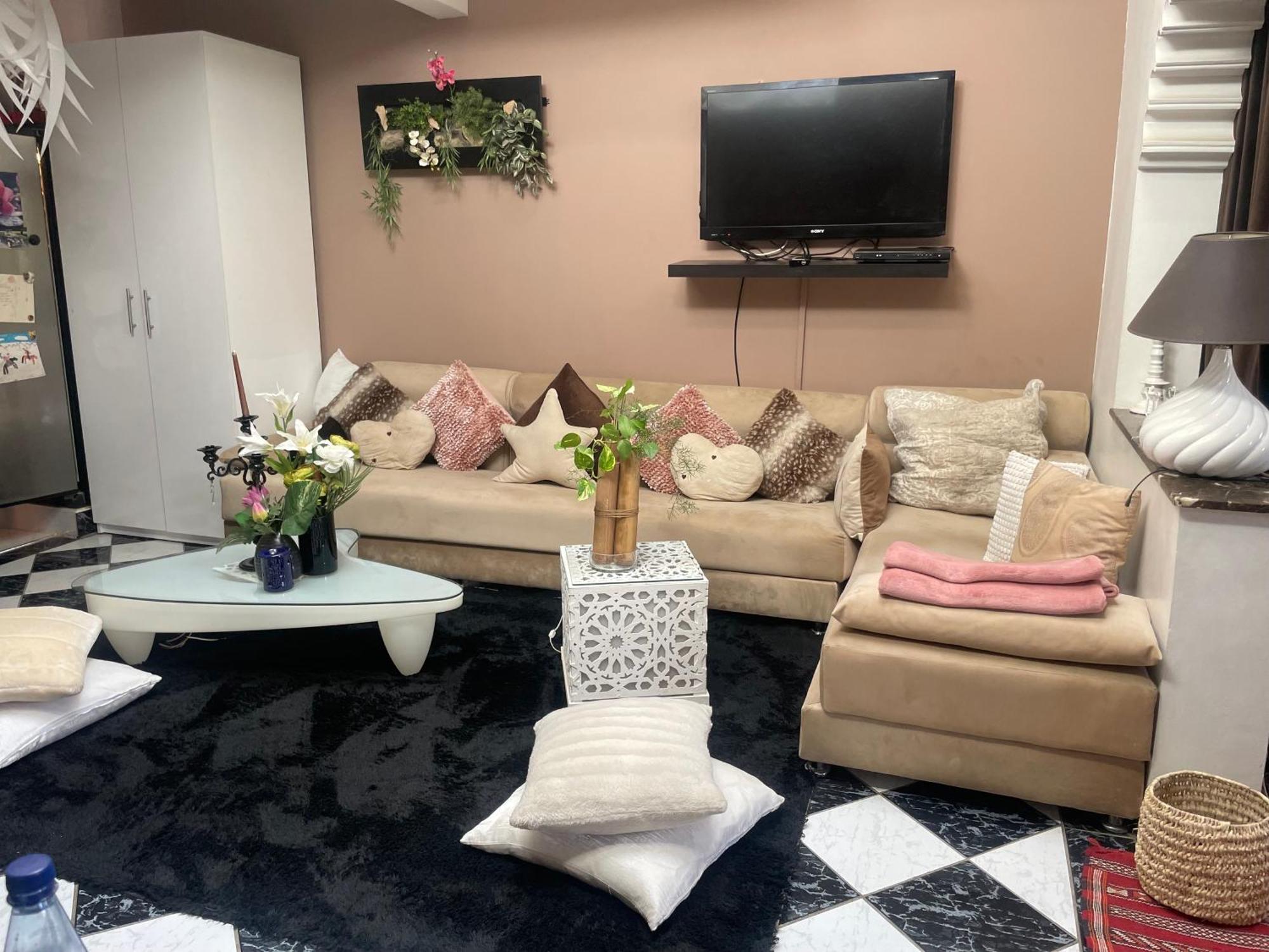 Palmier Fleuri Homestay *