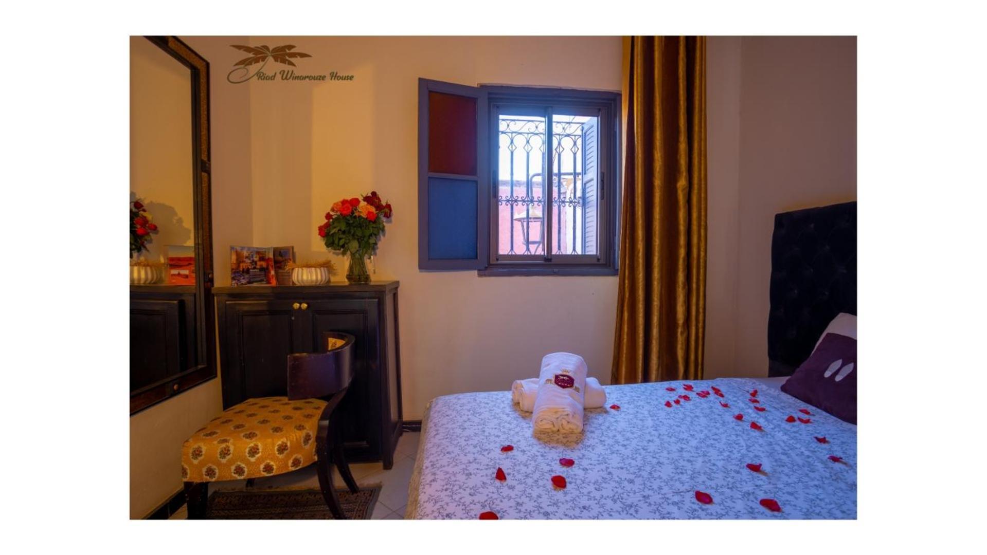 Guest house Winarouze House *