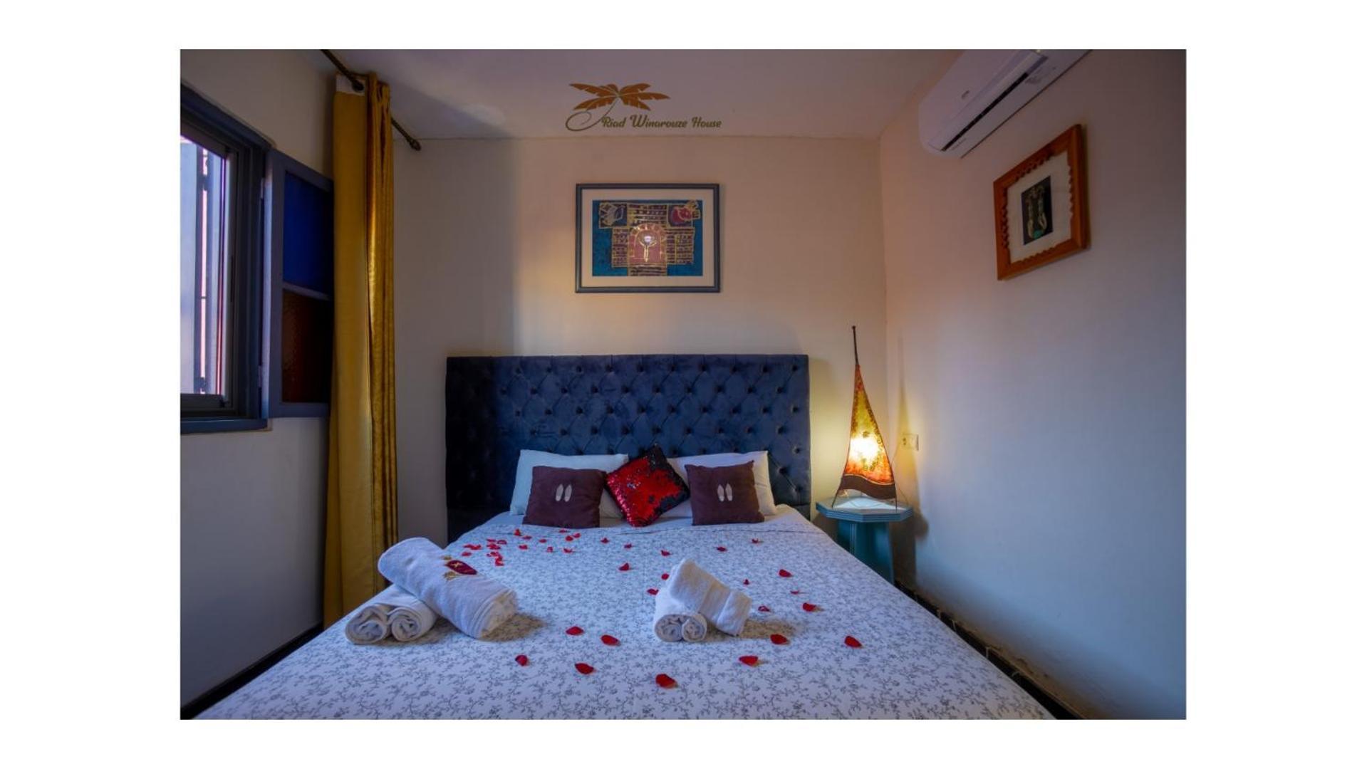 Guest house Winarouze House