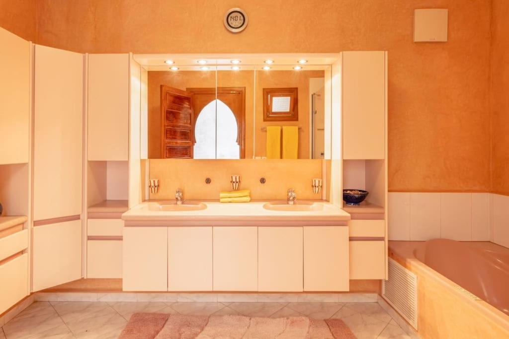 Privatif Au Coeur De La Medina Hébergement de vacances *