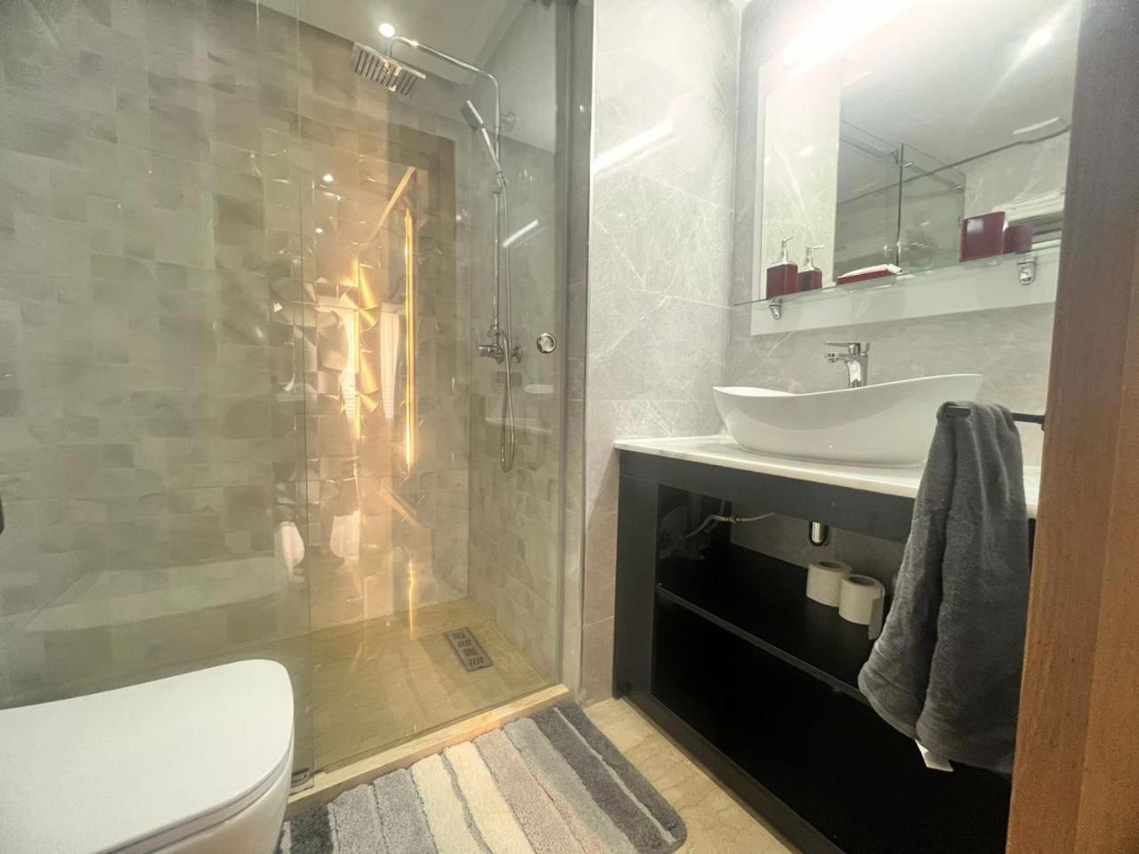 Gueliz De Luxe 2 Piscines Apartment