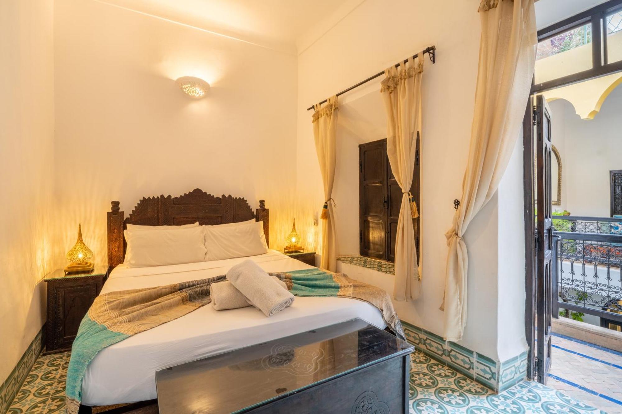 Sharqi Luminous A Sunny In Marrakech Old Town