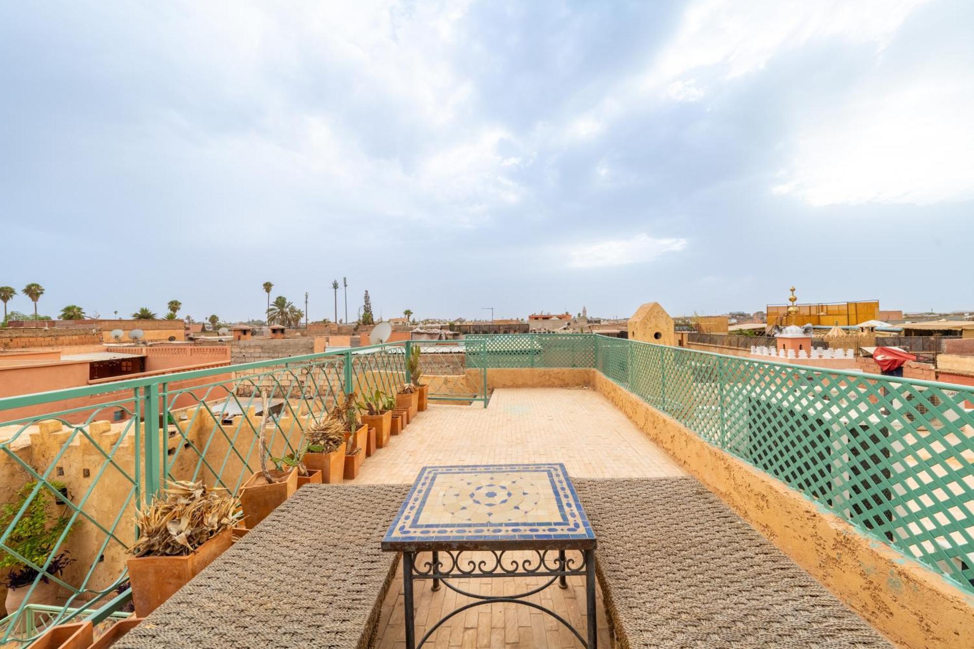 Sharqi Luminous A Sunny In Marrakech Old Town Marrakesh