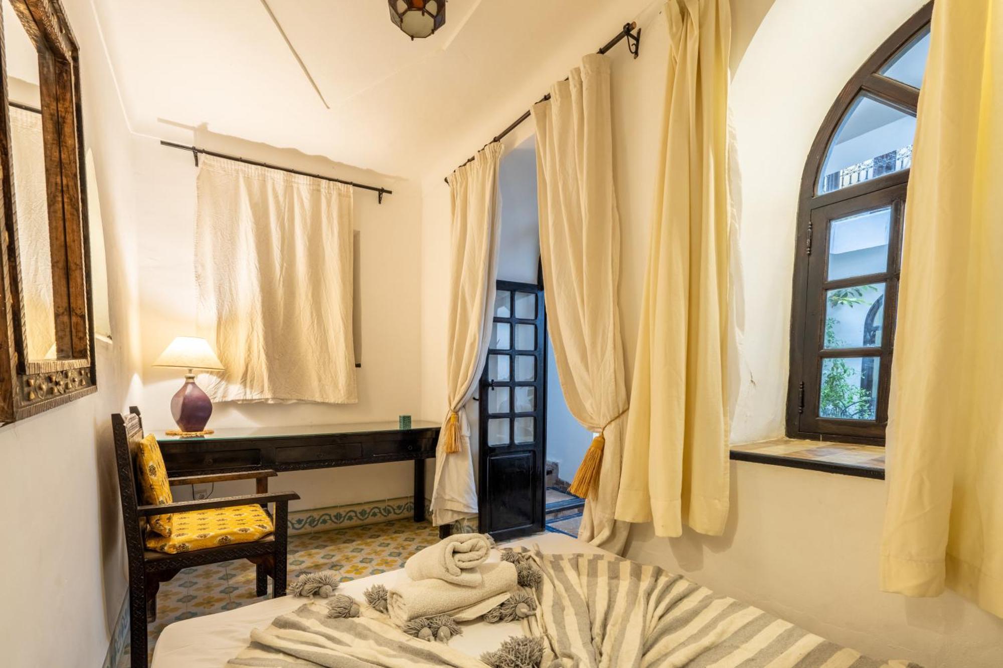 Sharqi Luminous A Sunny In Marrakech Old Town Marrakesh