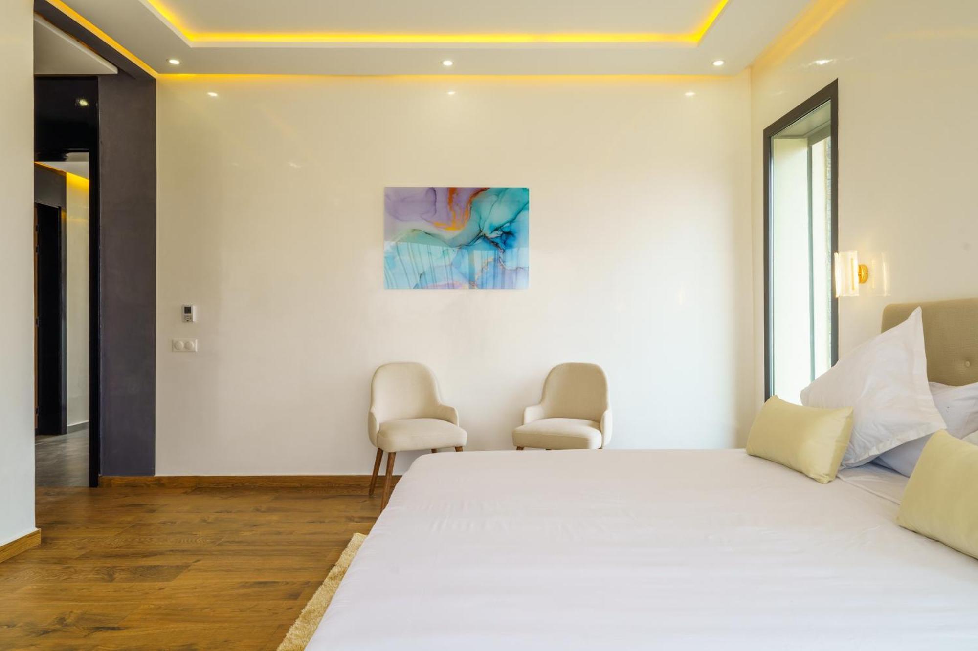 Golden Luxruy Serenity Villa *