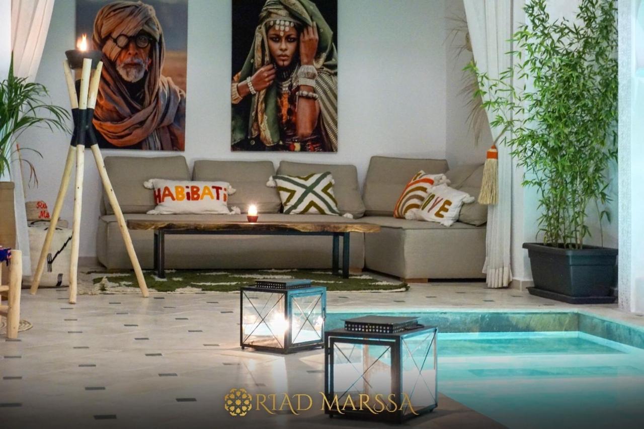 Marssa, Prive Zen Avec Belle Piscine Dans La Medina