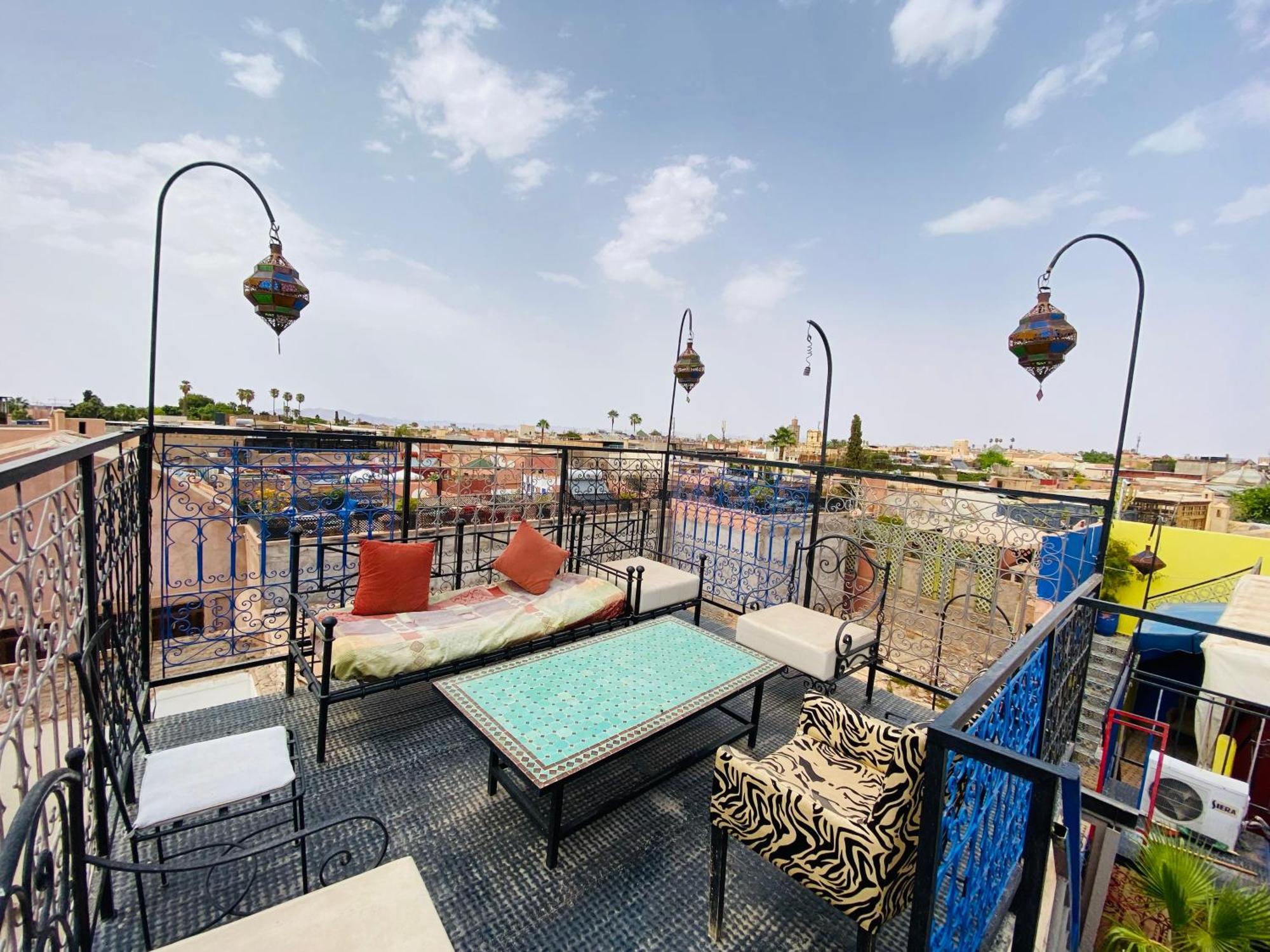 Layla Rouge Guest house