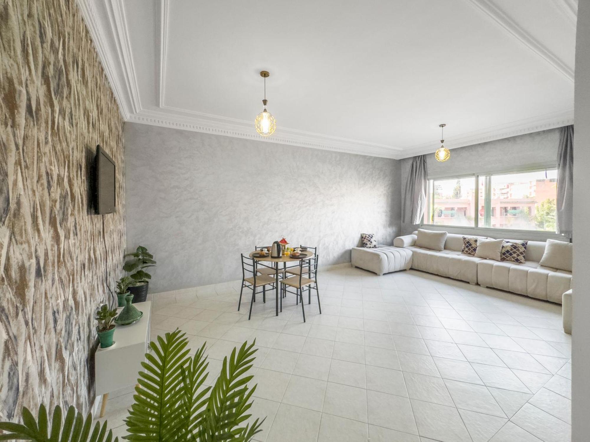Gueliz Hypercentre 2br Appartament - Couples And Friends Apartamento *