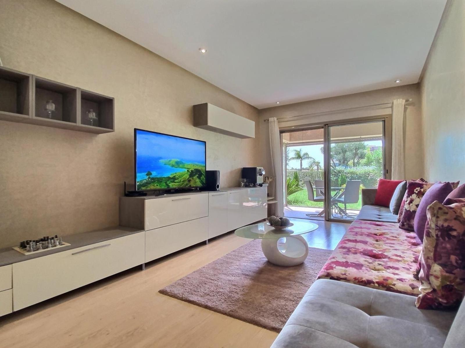Apartment Jade Prestigia Golf
